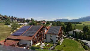 Photovoltaik Solar Hotelkonzept GermanPV